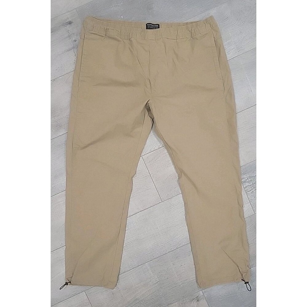 Levi’s Signature Men’s Pants Size XXL Khaki Comfort Elastic Waist Pull On Jogger